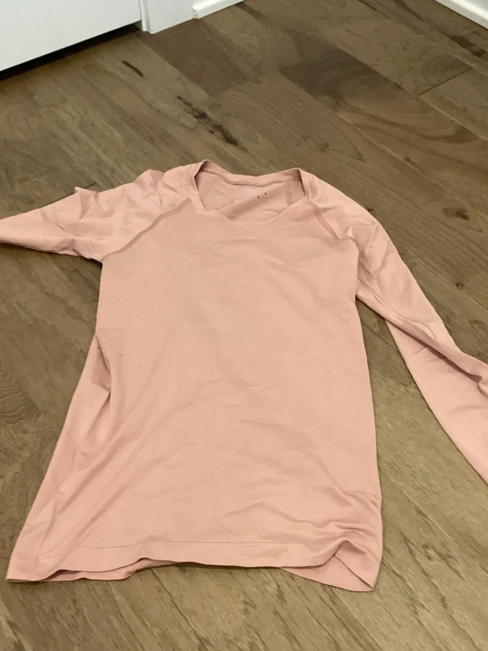 lululemon athletica Women's Long Sleeve Top in Dusty Pink